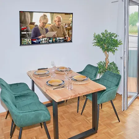 Homestead - Im Eg - Balkon - Badewanne - Netflix * Passavia